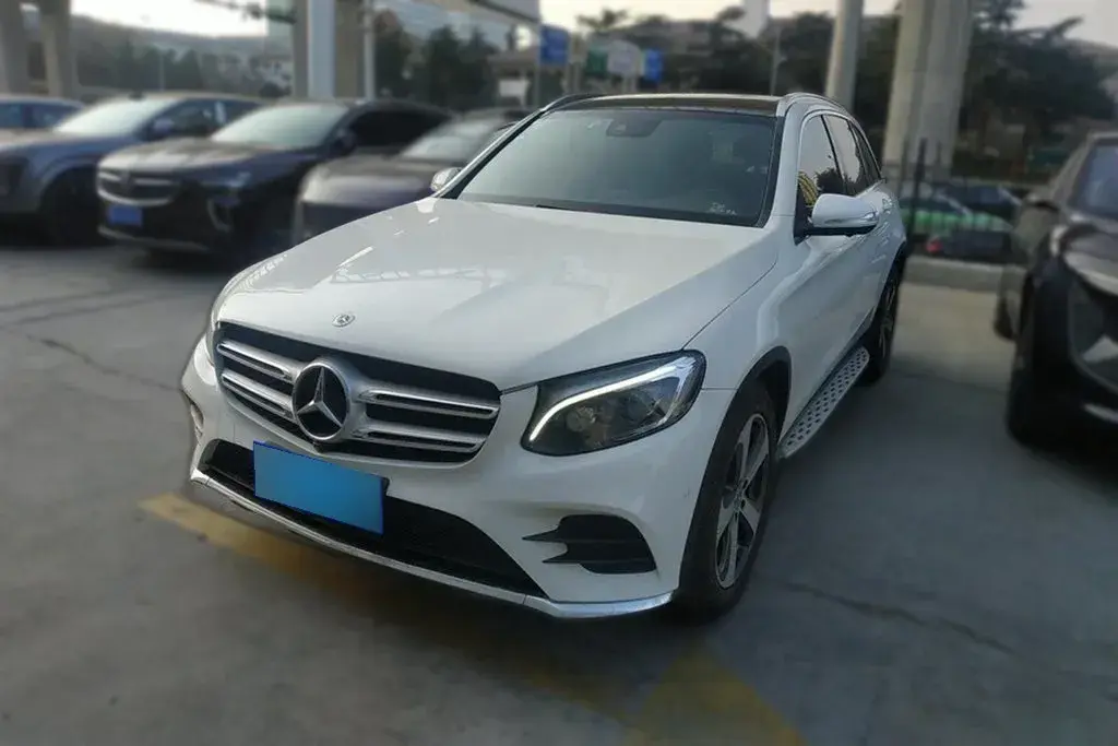 2017 Mercedes-Benz GLC Class 2.0T 245HP L4 9AT
