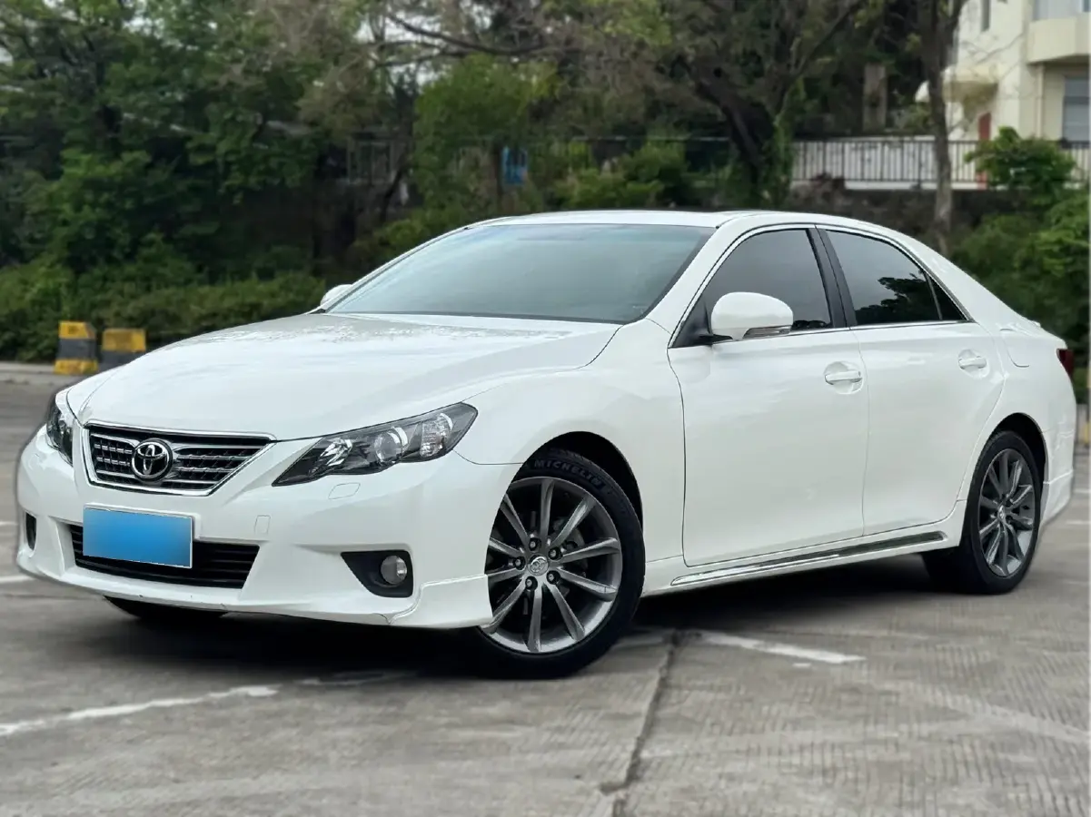 2012 Toyota Reiz 2.5L 193HP V6 6AT