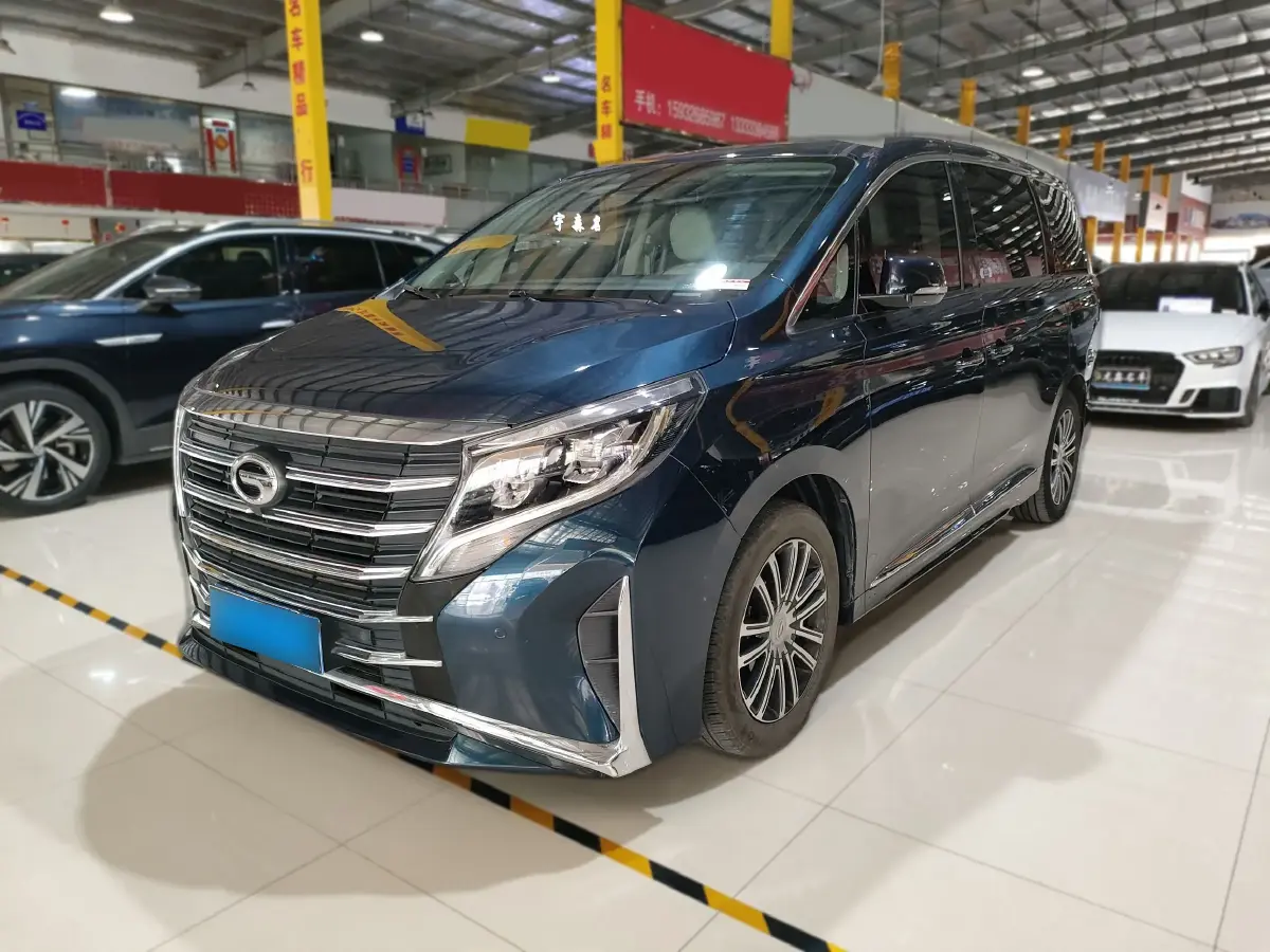 2021 GAC Trumpchi M8 2.0T 252HP L4 8AT