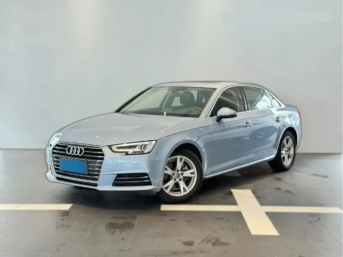 2018 Audi A4L 2.0T 190HP L4 7DCT