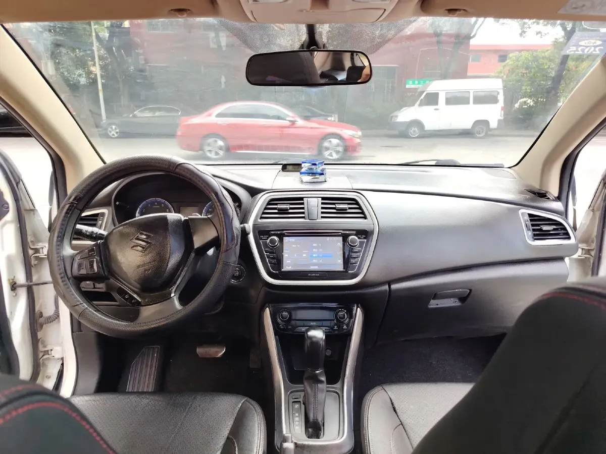 2014 Suzuki S-cross 1.6L 122HP L4 CVT,autocango,china used car exporter,china ev exporter,chinese used car exporter,chinese used ev exporter