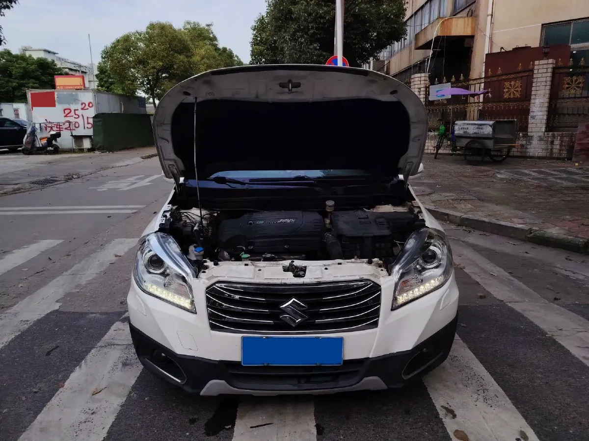 2014 Suzuki S-cross 1.6L 122HP L4 CVT,autocango,china used car exporter,china ev exporter,chinese used car exporter,chinese used ev exporter