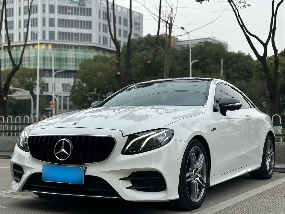 2018 Mercedes-Benz E Class 2.0T 184HP L4 9AT