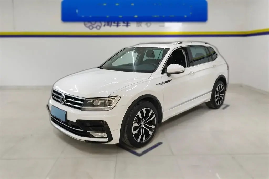 2021 Volkswagen Tiguan L 2.0T 186HP L4 7DCT