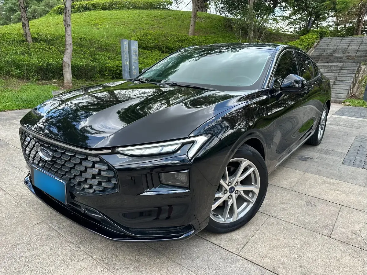 2022 Ford Mondeo 2.0T 238HP L4 8AT