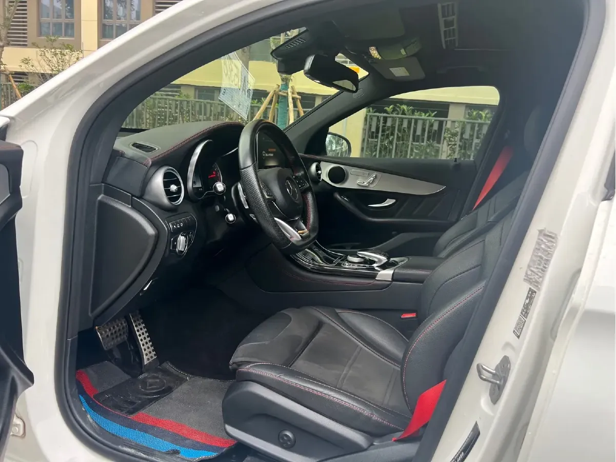 2017 Mercedes-Benz GLC Coupe AMG 3.0T 367HP V6 9AT,autocango,china used car exporter,china ev exporter,chinese used car exporter,chinese used ev exporter