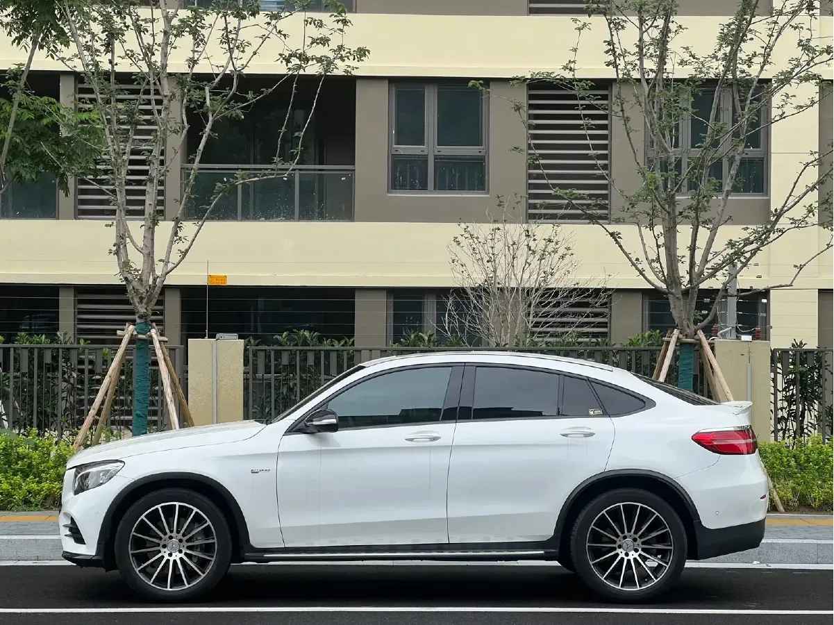 2017 Mercedes-Benz GLC Coupe AMG 3.0T 367HP V6 9AT,autocango,china used car exporter,china ev exporter,chinese used car exporter,chinese used ev exporter
