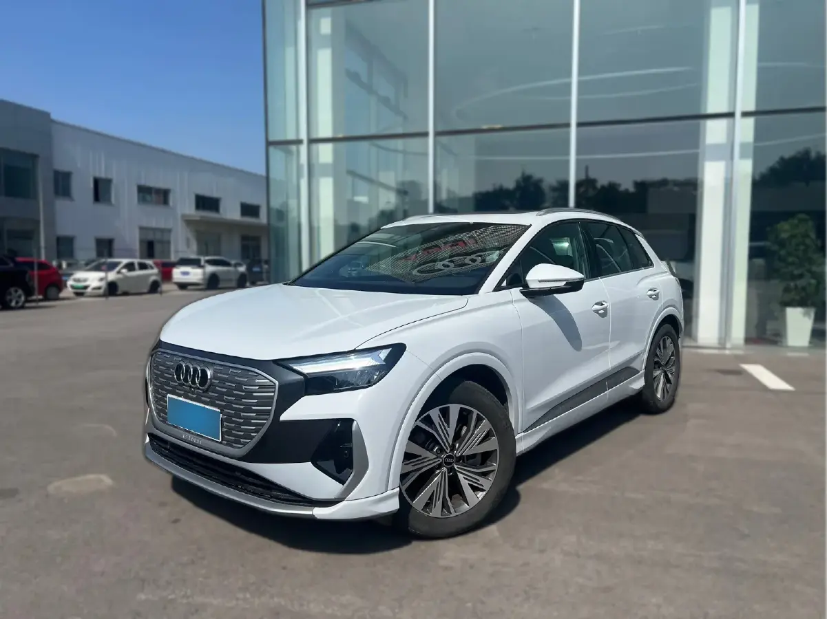 2024 Audi Q4 e-tron BEV 84.8KWH