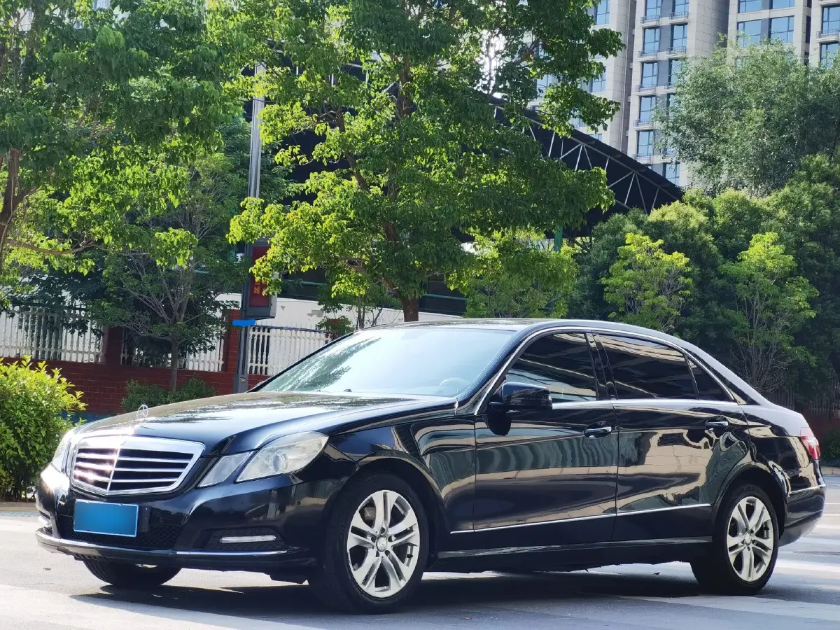 2013 Mercedes-Benz E Class 1.8T 204HP L4 7AT