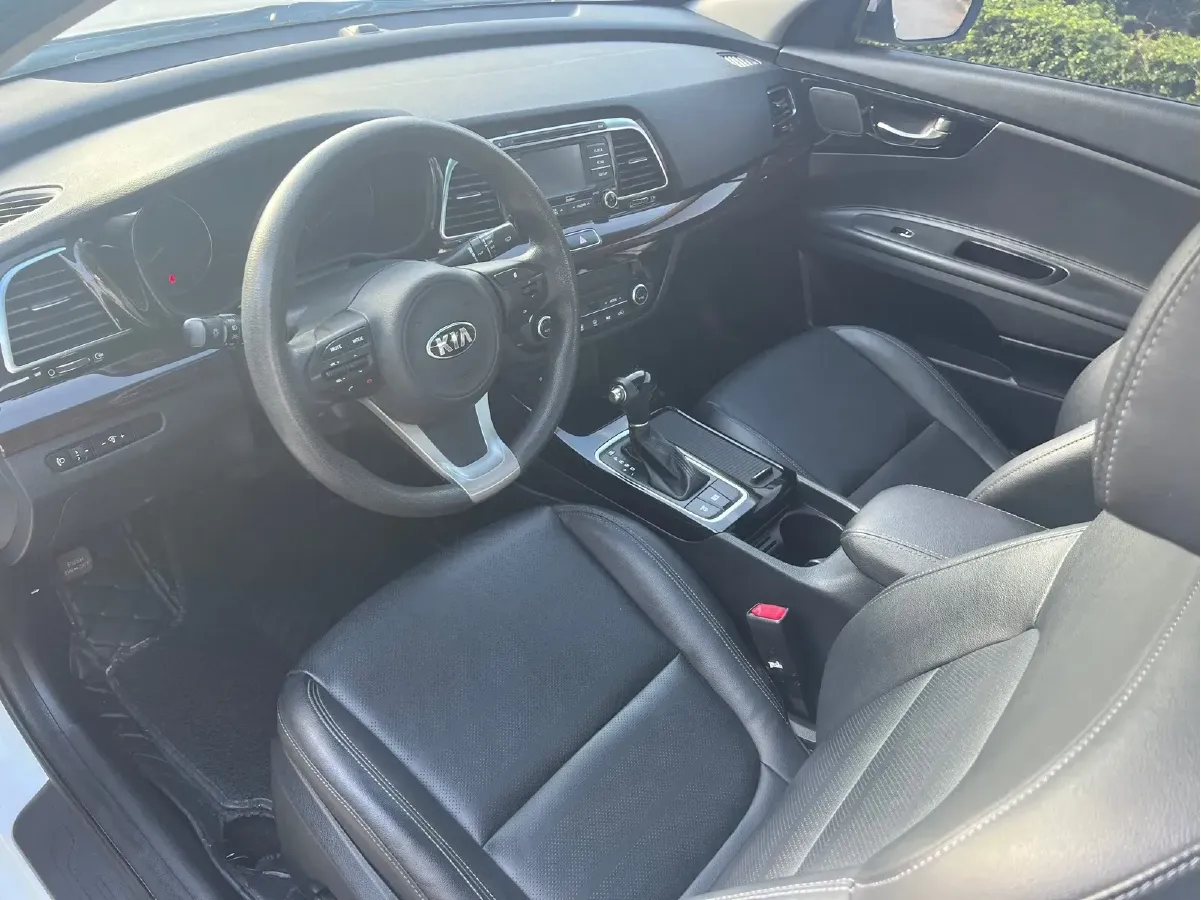 2017 Kia K4 1.8L 143HP L4 6AT,autocango,china used car exporter,china ev exporter,chinese used car exporter,chinese used ev exporter