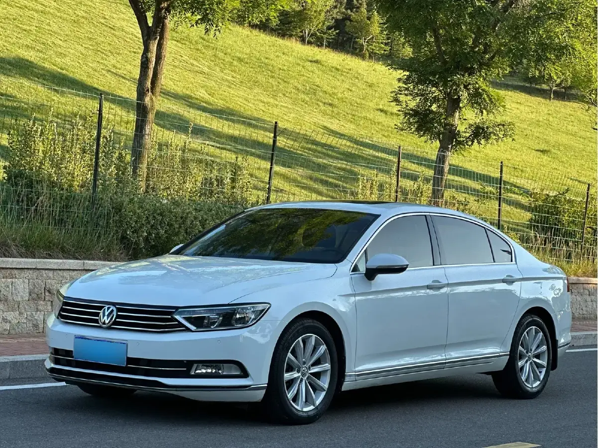 2018 Volkswagen Magotan 1.8T 180HP L4 7DCT
