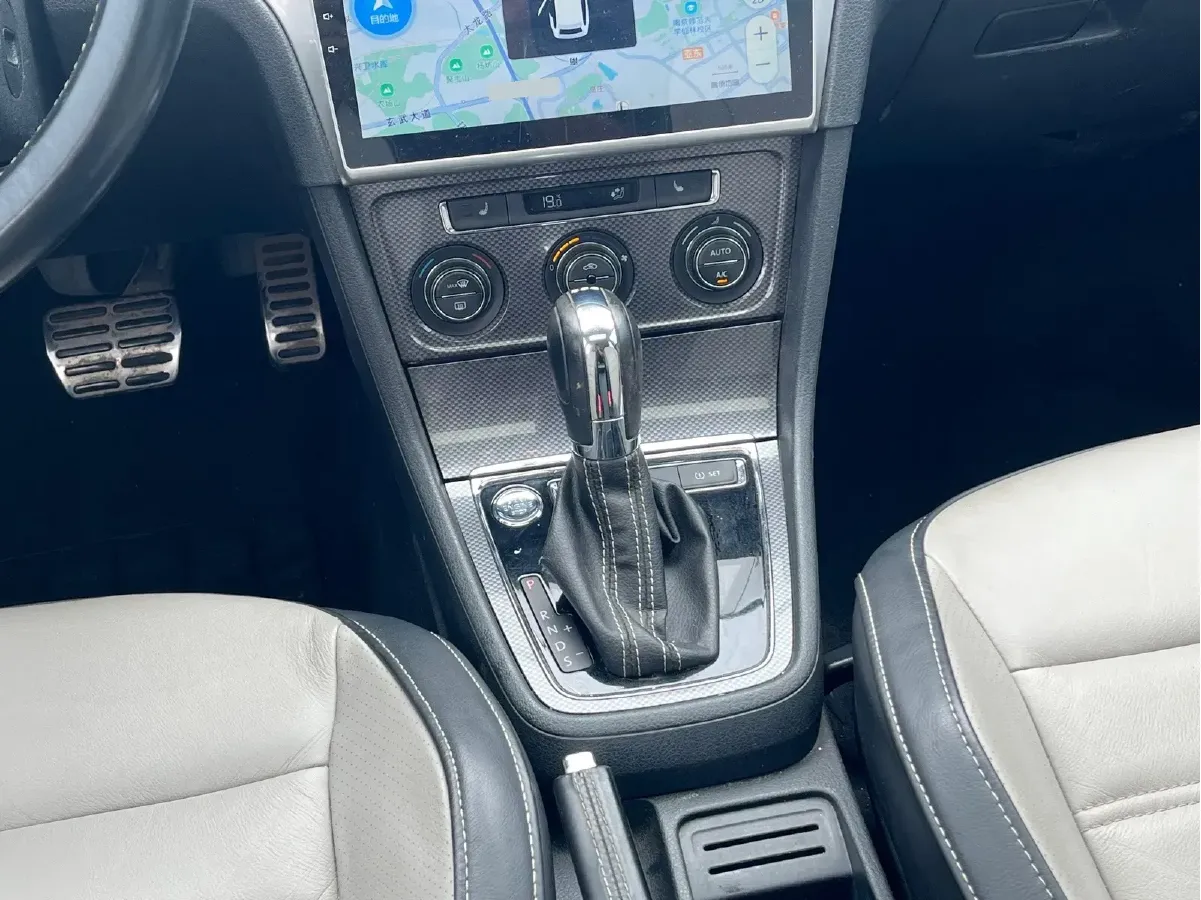 2014 Volkswagen Cross Lavida 1.4T 131HP L4 7DCT,autocango,china used car exporter,china ev exporter,chinese used car exporter,chinese used ev exporter