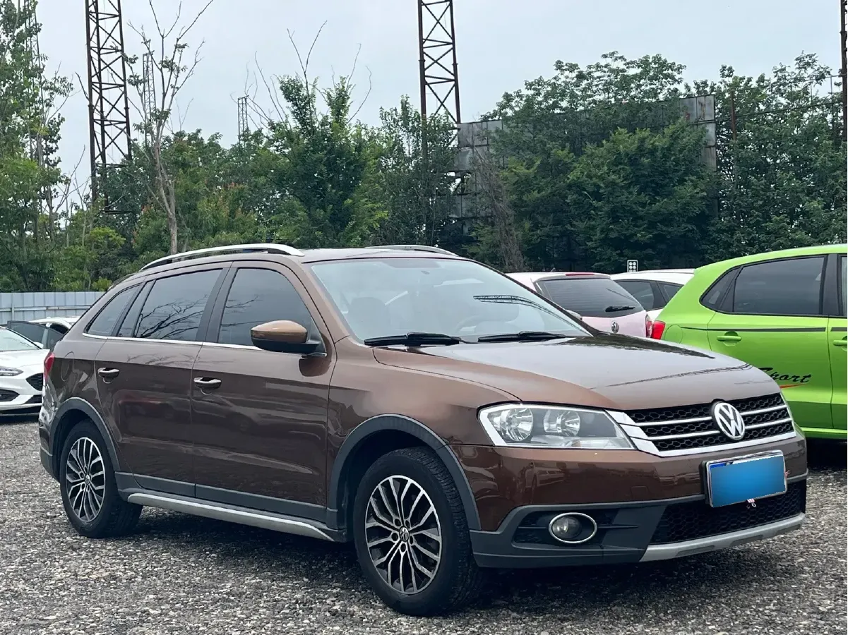 2014 Volkswagen Cross Lavida 1.4T 131HP L4 7DCT,autocango,china used car exporter,china ev exporter,chinese used car exporter,chinese used ev exporter