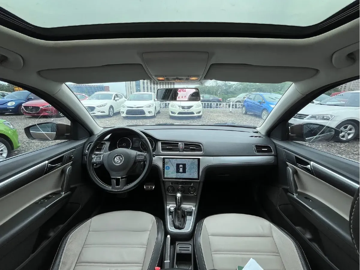 2014 Volkswagen Cross Lavida 1.4T 131HP L4 7DCT,autocango,china used car exporter,china ev exporter,chinese used car exporter,chinese used ev exporter