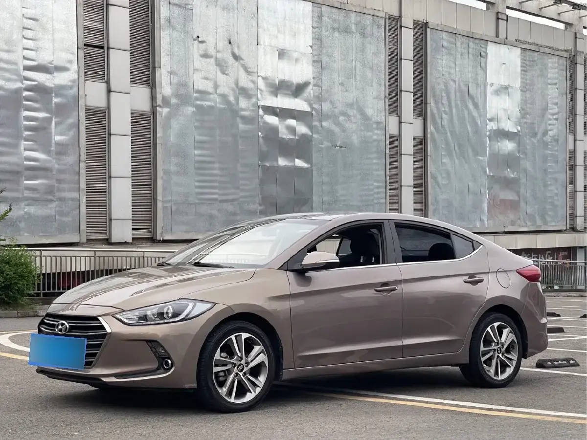 2016 Hyundai Elantra 1.6L 130HP L4 6AT