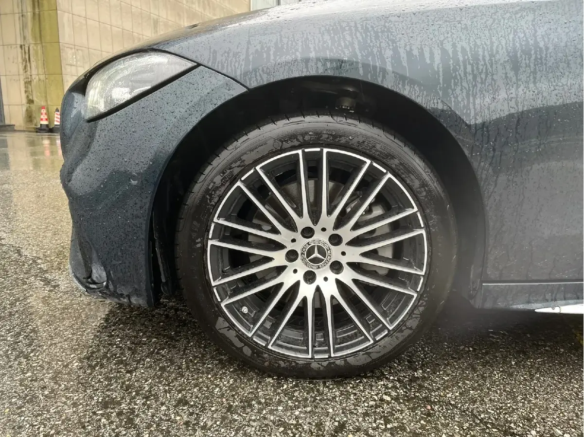2024 Mercedes-Benz C Class 1.5T 204HP L4 9AT,autocango,china used car exporter,china ev exporter,chinese used car exporter,chinese used ev exporter