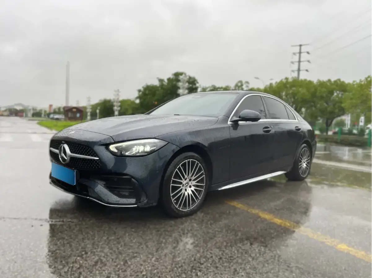 2024 Mercedes-Benz C Class 1.5T 204HP L4 9AT,autocango,china used car exporter,china ev exporter,chinese used car exporter,chinese used ev exporter
