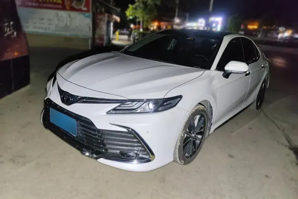 2023 Toyota Camry 2.5L 207HP L4 8AT