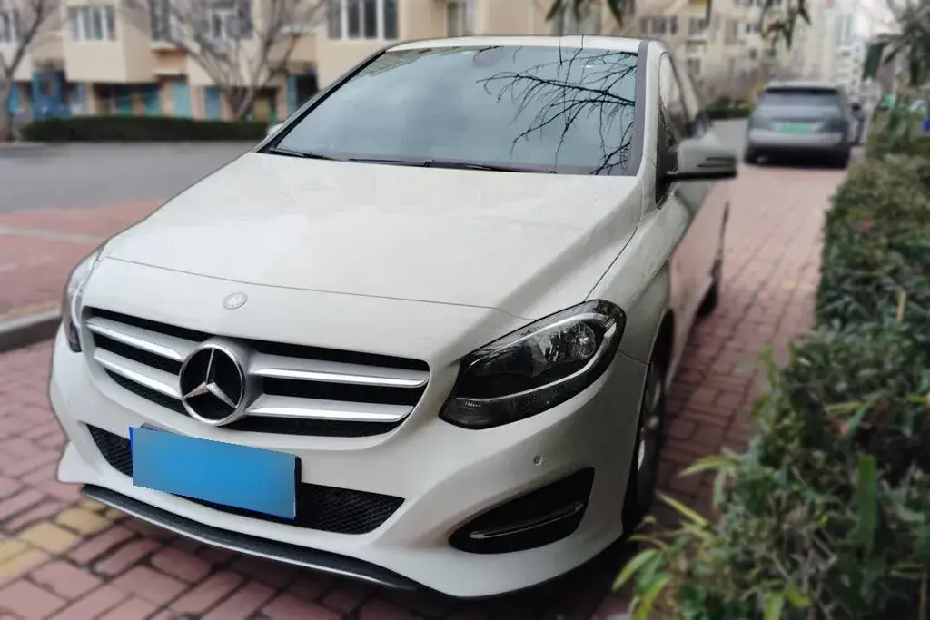 2017 Mercedes-Benz B Class 1.6T 122HP L4 7DCT