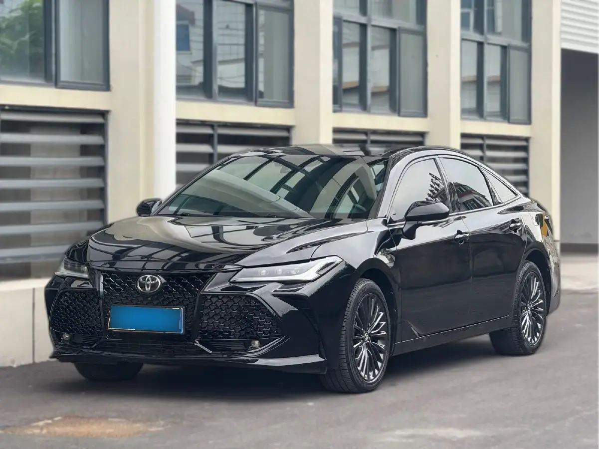 2022 Toyota Avalon 2.0L 178HP L4 CVT