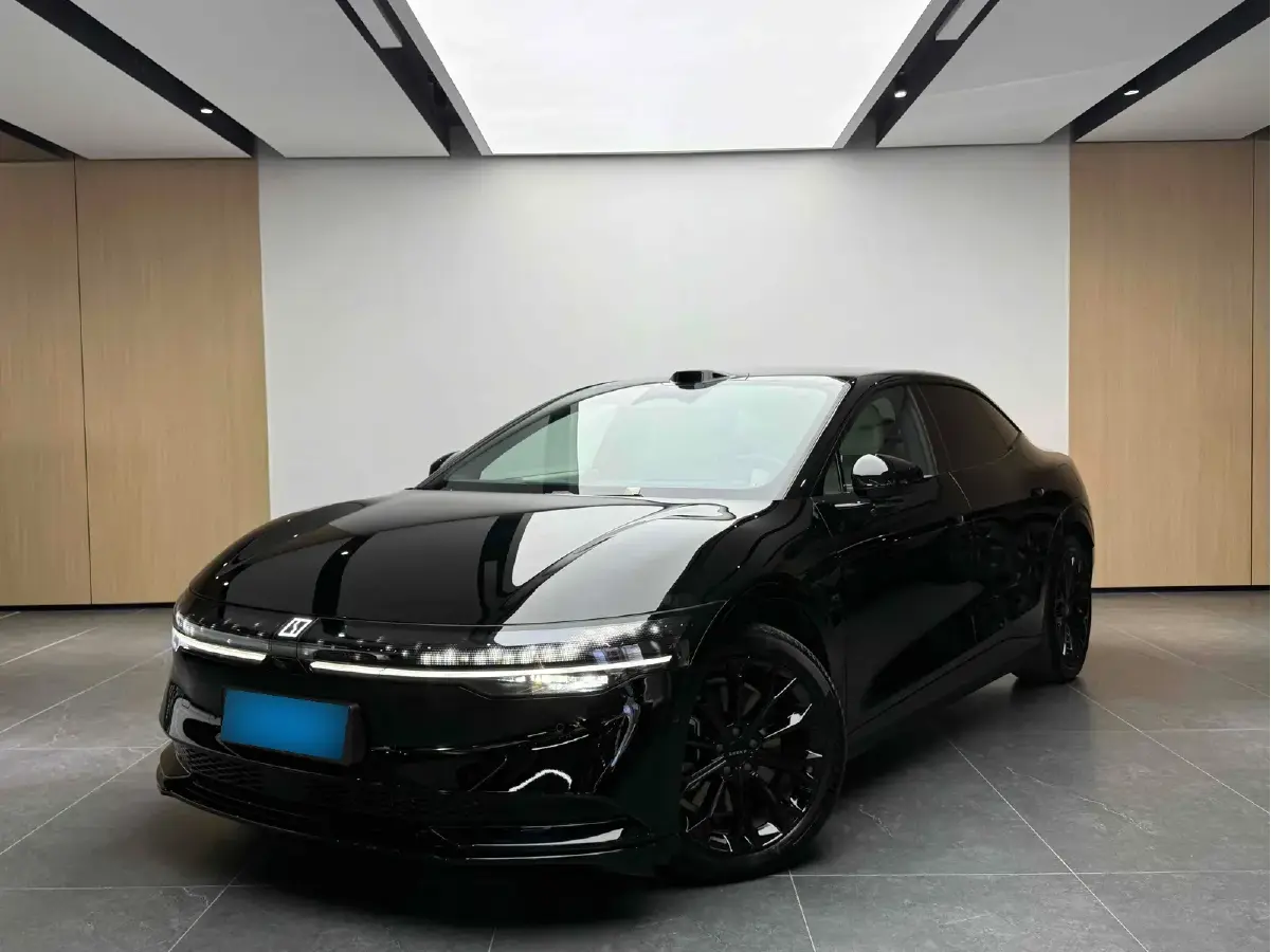 2025 Zeekr 007 BEV 100KWH