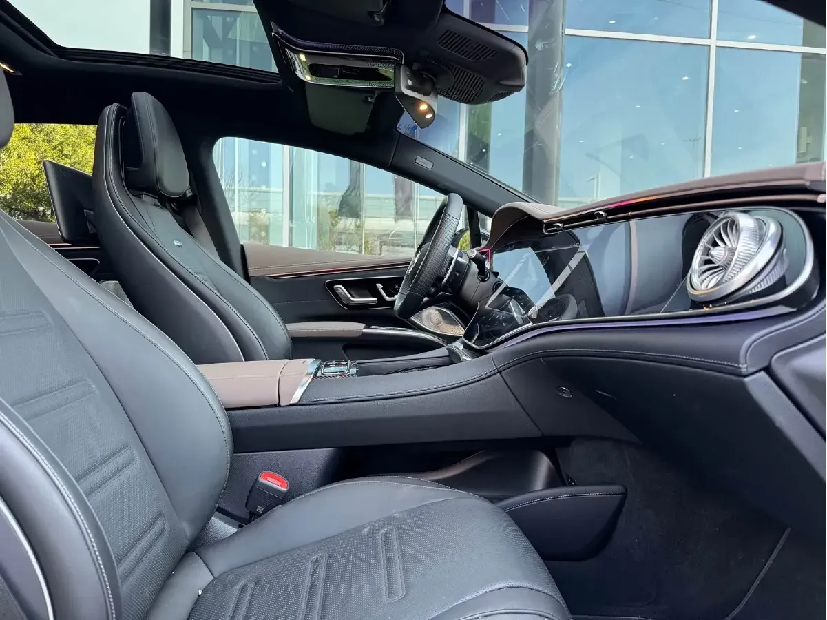 2022 Mercedes-Benz EQS AMG BEV 111.8KWH,autocango,china used car exporter,china ev exporter,chinese used car exporter,chinese used ev exporter