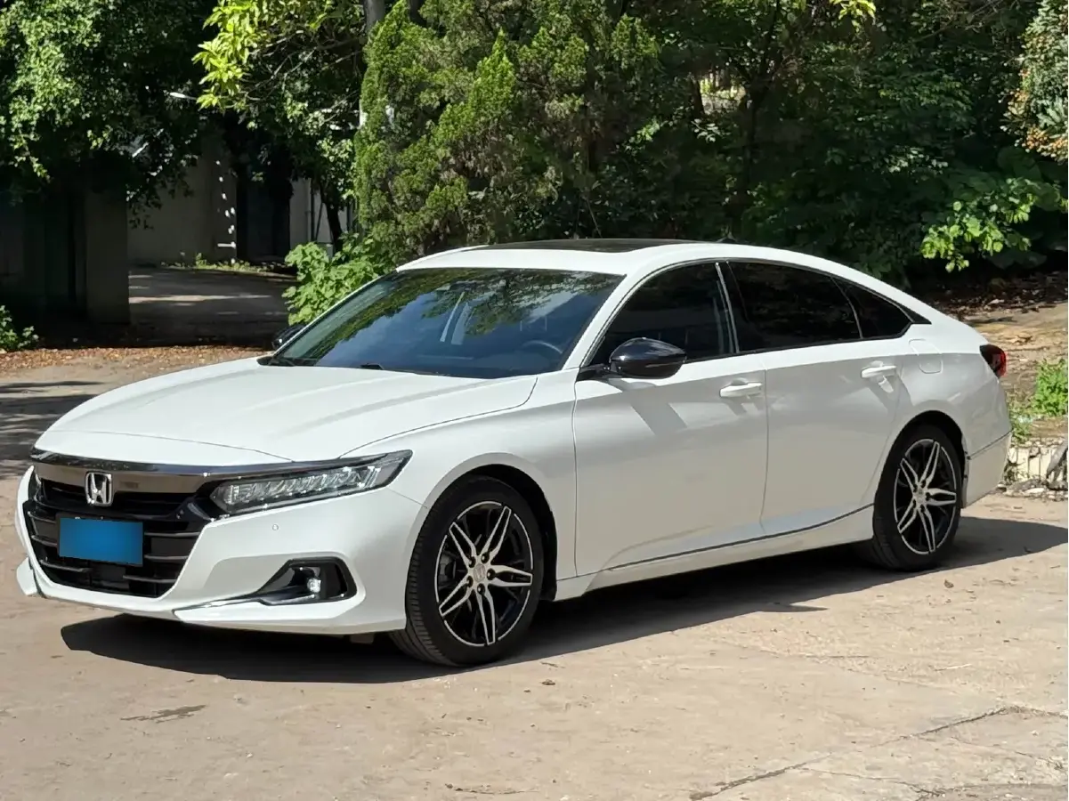 2022 Honda Accord 1.5T 194HP L4 CVT
