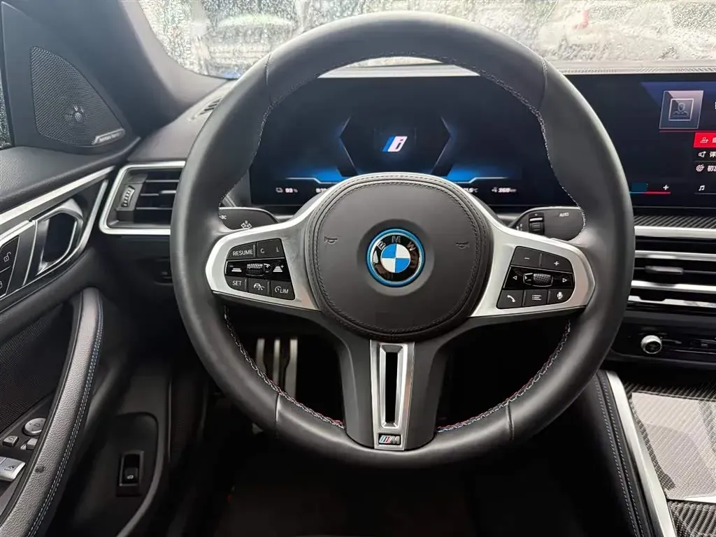 2023 BMW BEV 83.9KWH,autocango,china used car exporter,china ev exporter,chinese used car exporter,chinese used ev exporter