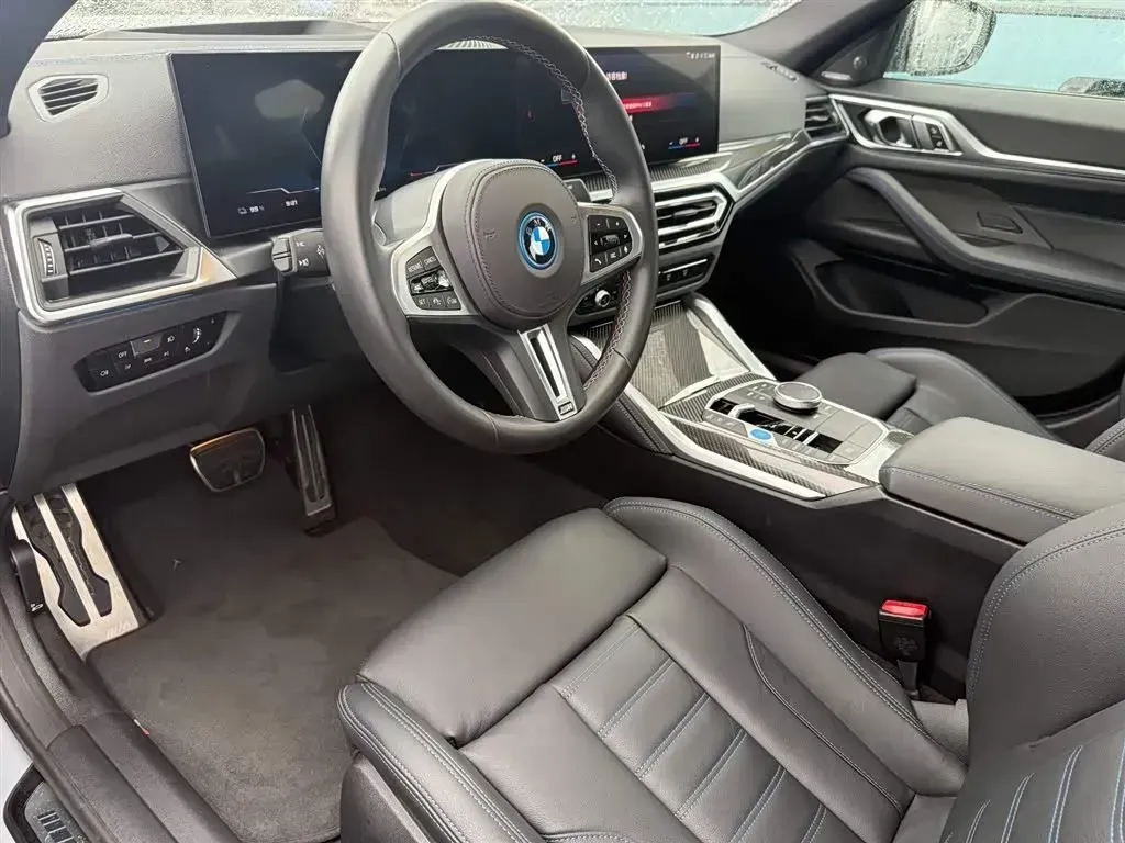 2023 BMW BEV 83.9KWH,autocango,china used car exporter,china ev exporter,chinese used car exporter,chinese used ev exporter