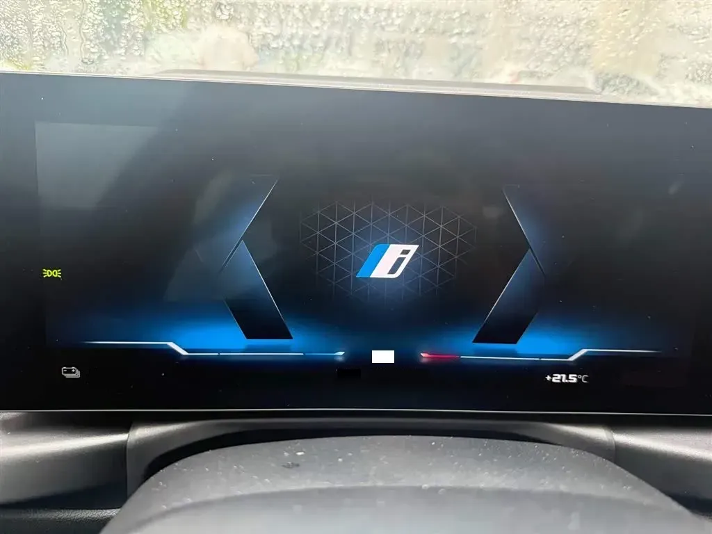 2023 BMW BEV 83.9KWH,autocango,china used car exporter,china ev exporter,chinese used car exporter,chinese used ev exporter