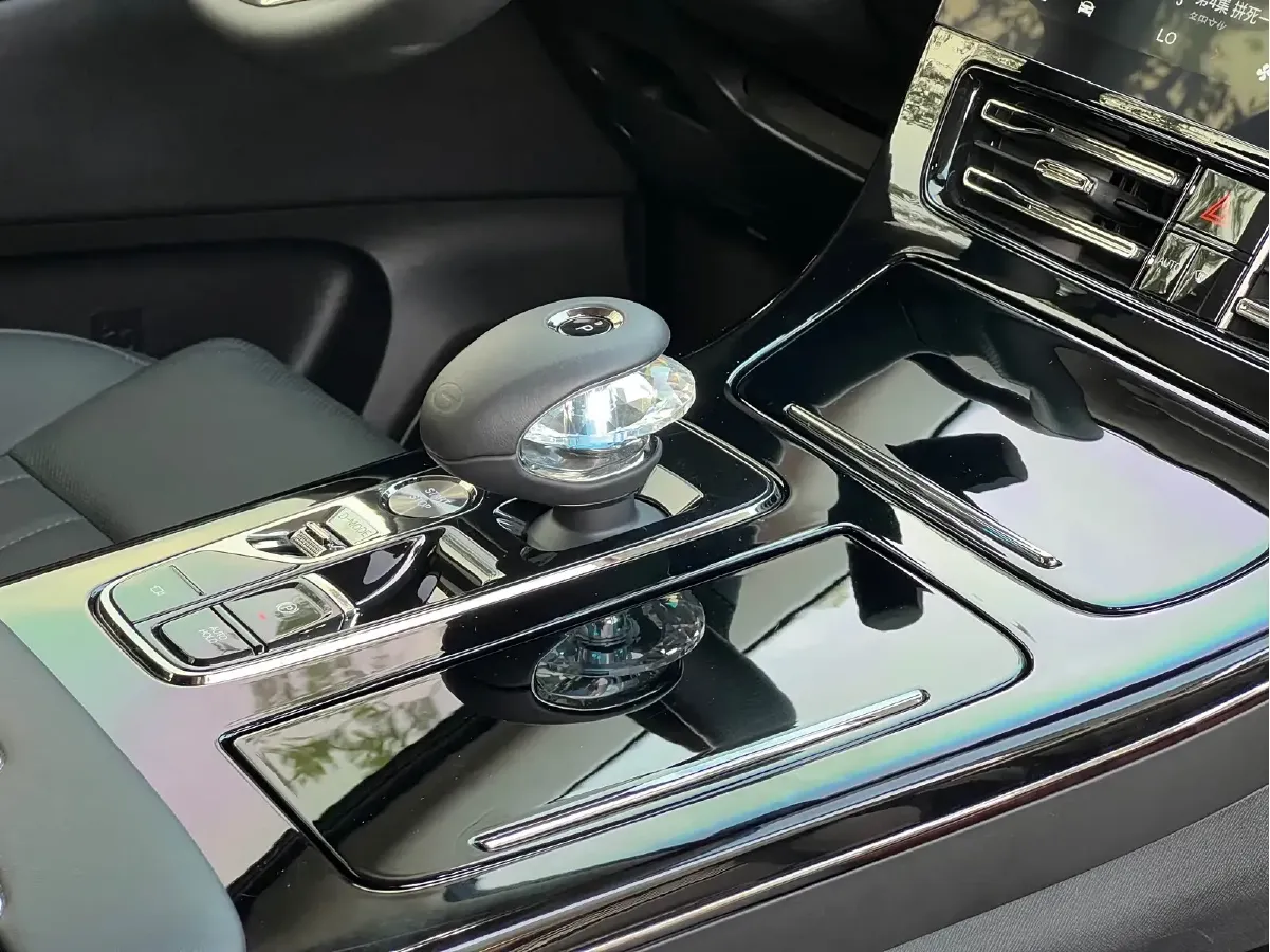 2023 GAC Trumpchi E9 2.0T 190HP L4 2DHT PHEV 25.57KWH,autocango,china used car exporter,china ev exporter,chinese used car exporter,chinese used ev exporter