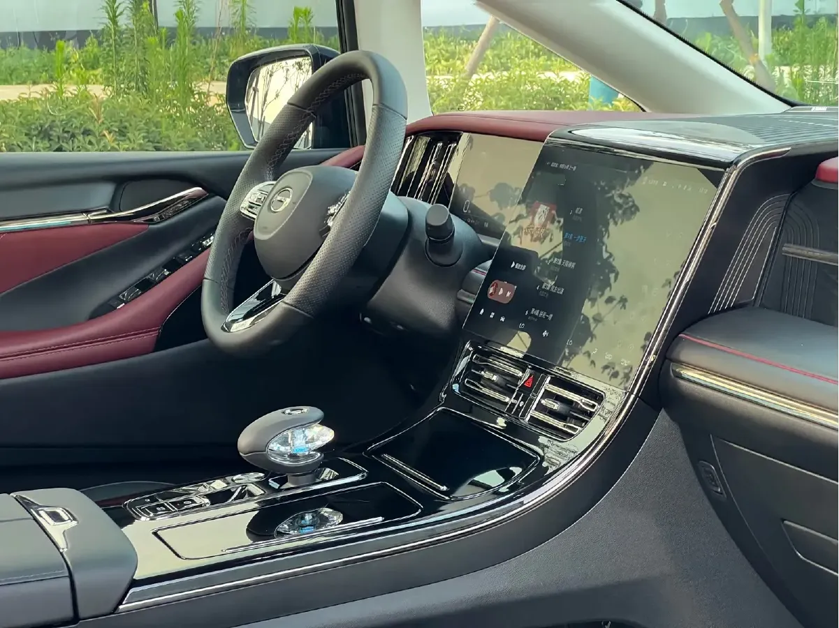 2023 GAC Trumpchi E9 2.0T 190HP L4 2DHT PHEV 25.57KWH,autocango,china used car exporter,china ev exporter,chinese used car exporter,chinese used ev exporter