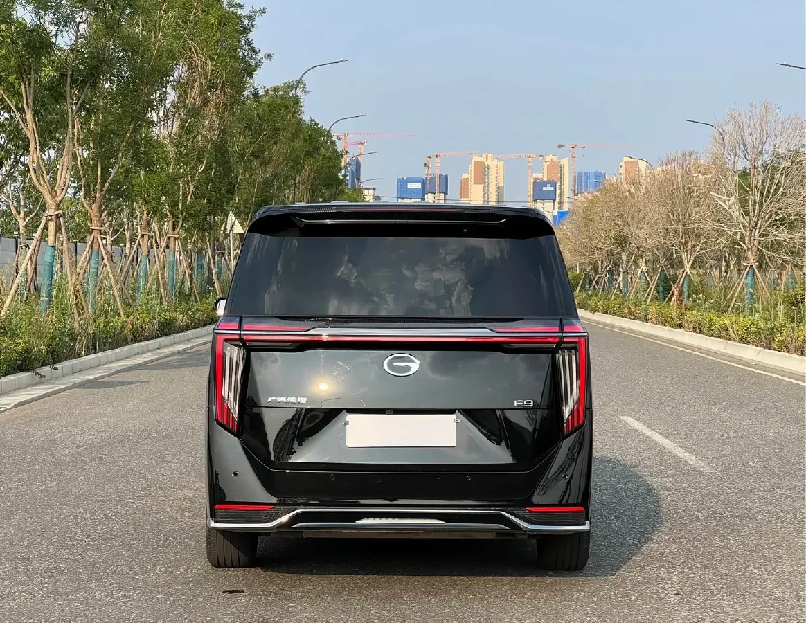 2023 GAC Trumpchi E9 2.0T 190HP L4 2DHT PHEV 25.57KWH,autocango,china used car exporter,china ev exporter,chinese used car exporter,chinese used ev exporter