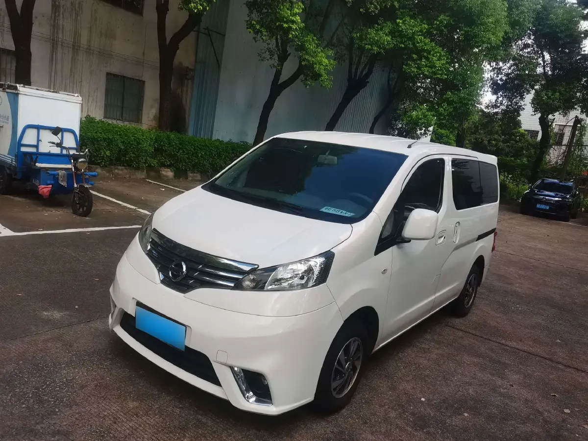 2018 Nissan NV200 1.6L 124HP L4 CVT