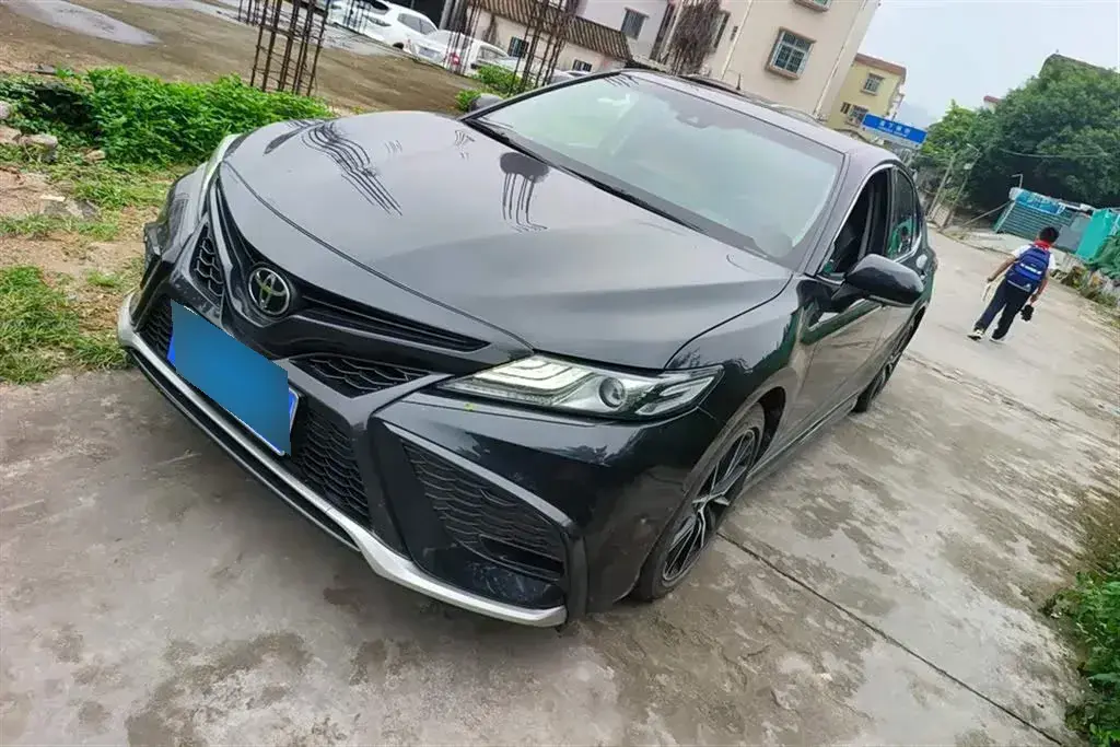 2022 Toyota Camry 2.5L 209HP L4 8AT