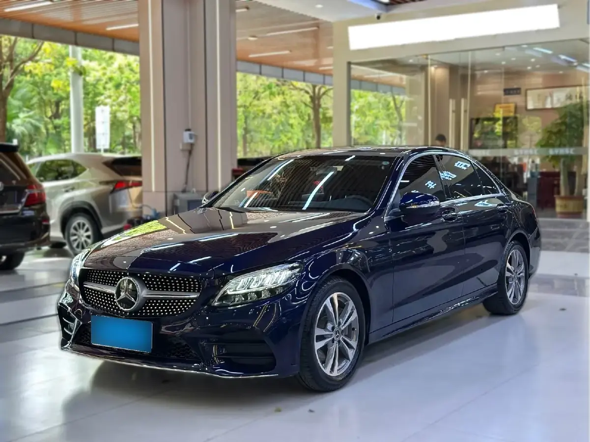 2019 Mercedes-Benz C Class 1.6T 156HP L4 9AT