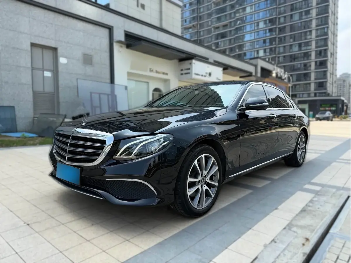 2018 Mercedes-Benz E Class 2.0T 184HP L4 9AT