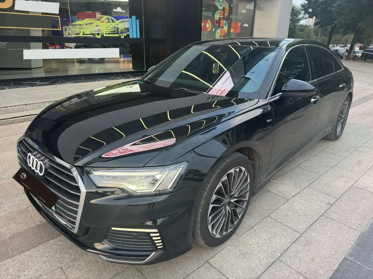 2020 Audi A6L 2.0T 252HP L4 7DCT PHEV 14.1KWH