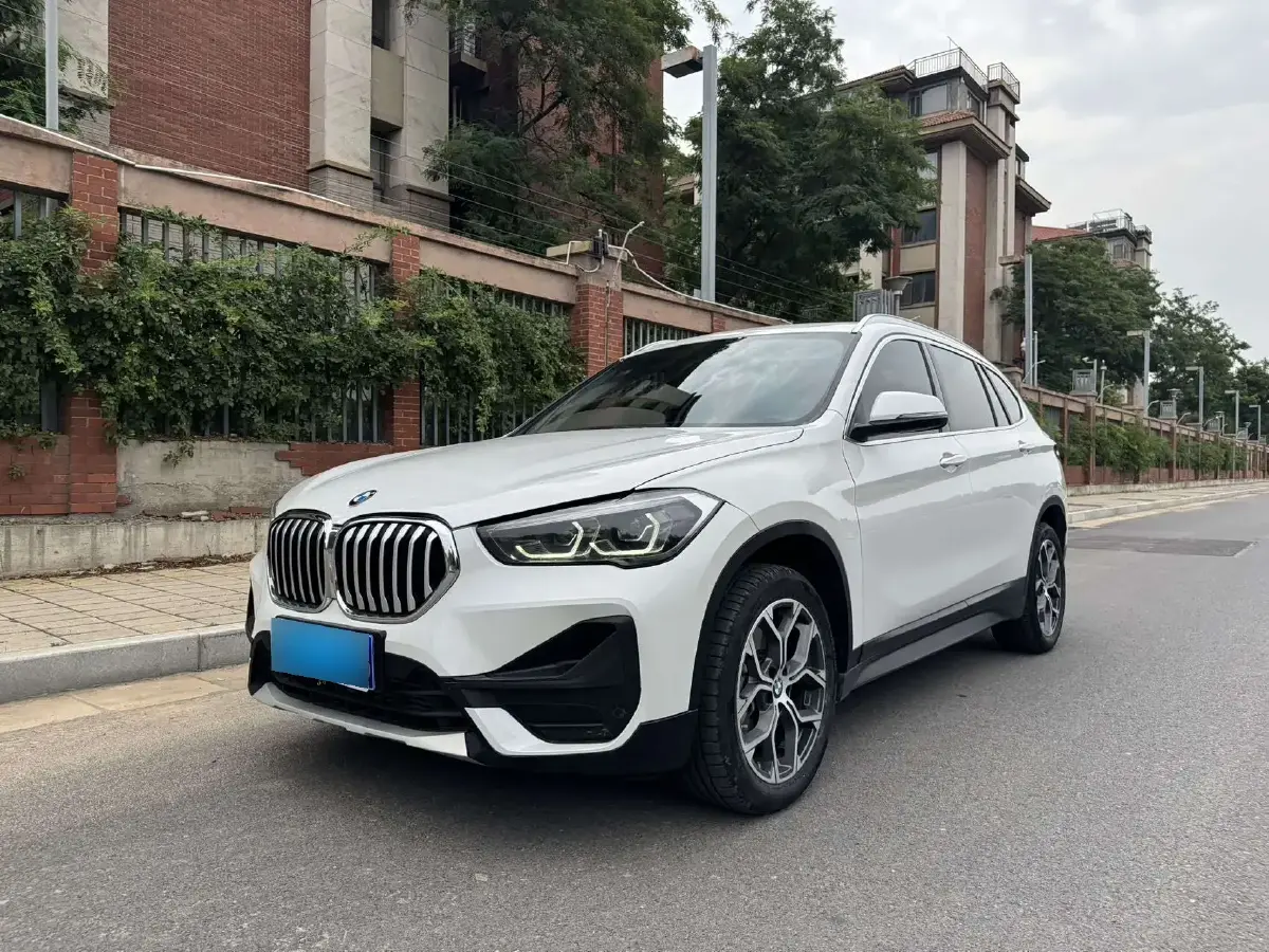 2020 BMW X1 2.0T 192HP L4 7DCT