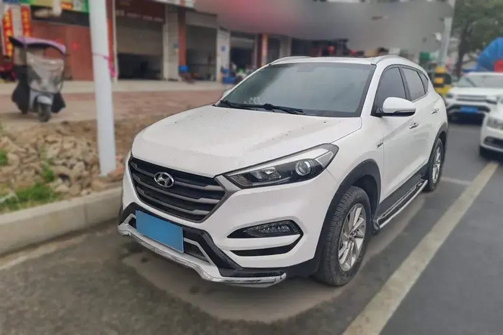 2015 Hyundai Tucson 1.6T 177HP L4 7DCT
