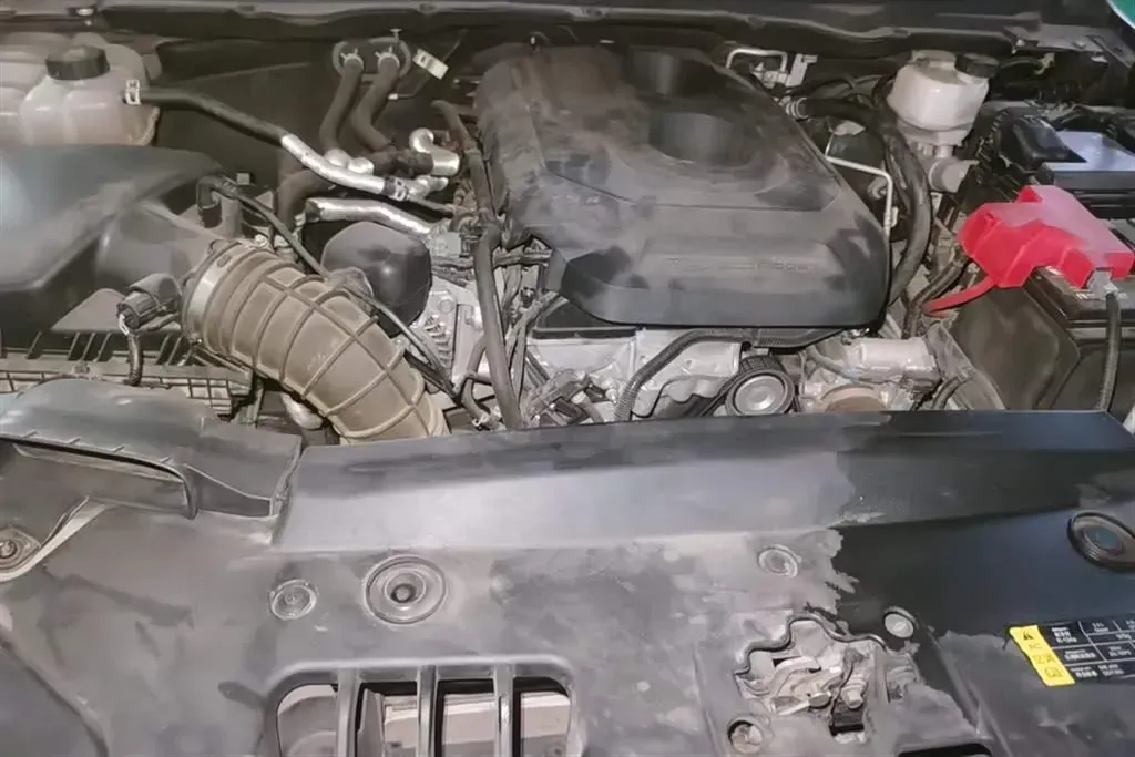 2016 Ford Everest 2.0T 245HP L4 6AT,autocango,china used car exporter,china ev exporter,chinese used car exporter,chinese used ev exporter