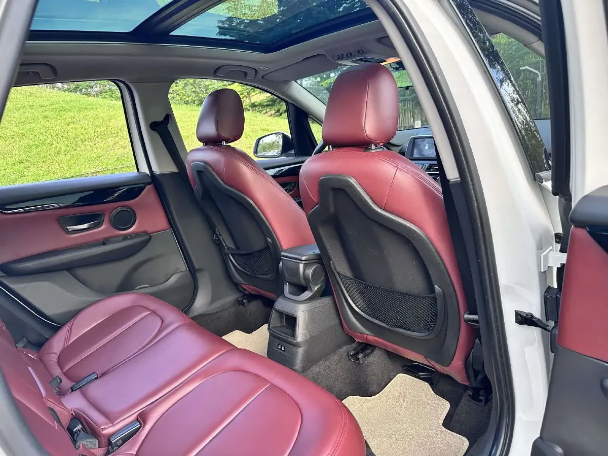 2018 BMW 2 Series Wagon 1.5T 136HP L3 6AT,autocango,china used car exporter,china ev exporter,chinese used car exporter,chinese used ev exporter