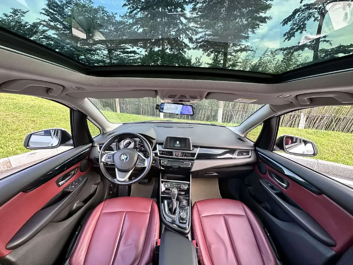 2018 BMW 2 Series Wagon 1.5T 136HP L3 6AT,autocango,china used car exporter,china ev exporter,chinese used car exporter,chinese used ev exporter