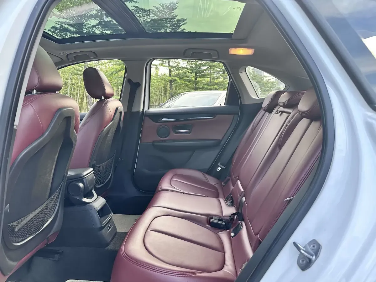 2018 BMW 2 Series Wagon 1.5T 136HP L3 6AT,autocango,china used car exporter,china ev exporter,chinese used car exporter,chinese used ev exporter