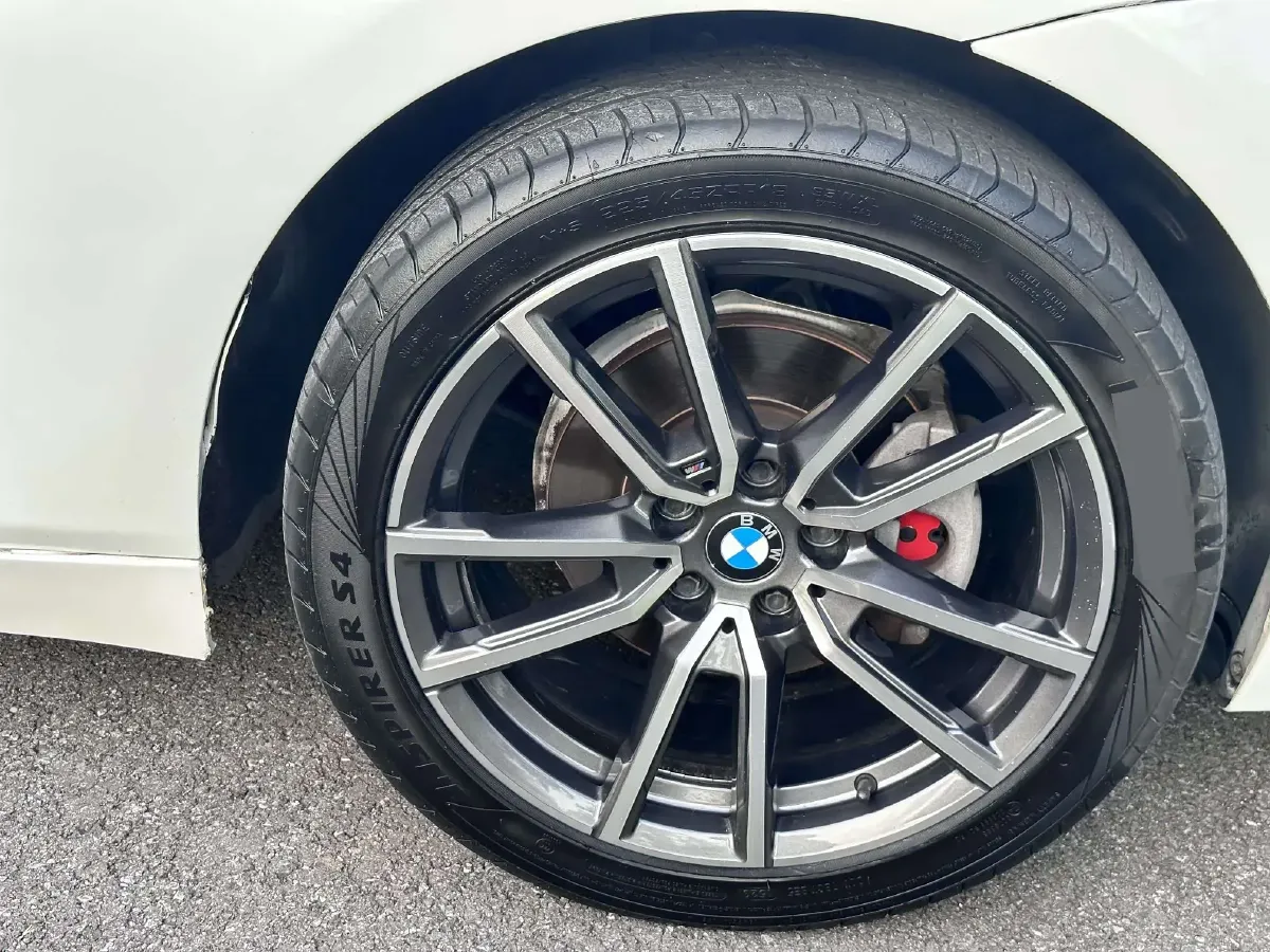 2018 BMW 2 Series Wagon 1.5T 136HP L3 6AT,autocango,china used car exporter,china ev exporter,chinese used car exporter,chinese used ev exporter