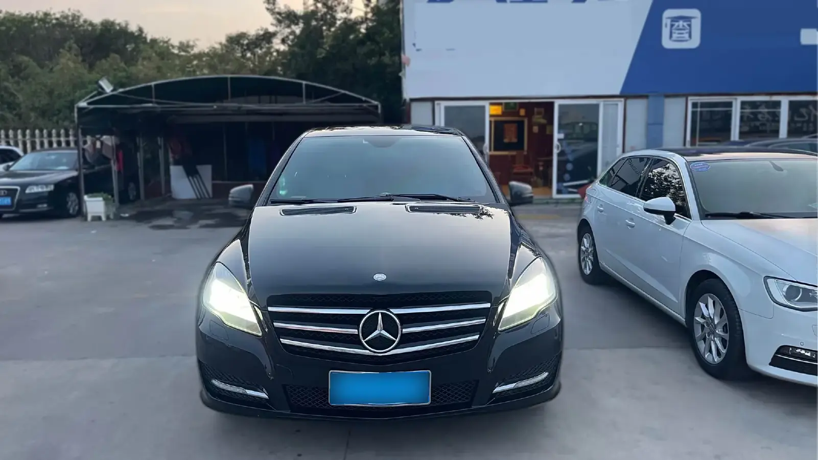 2011 Mercedes-Benz R Class 3.0L 245HP V6 7AT