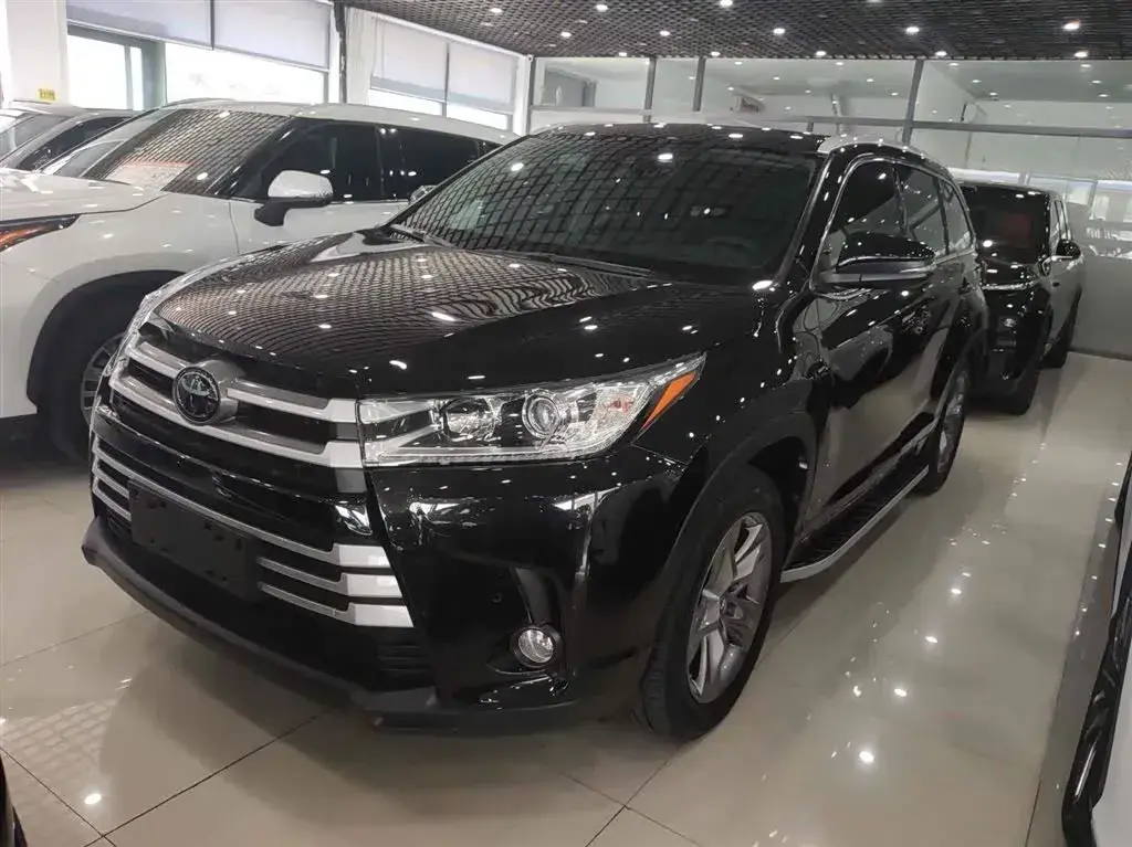 2021 Toyota Highlander 2.0T 220HP L4 6AT