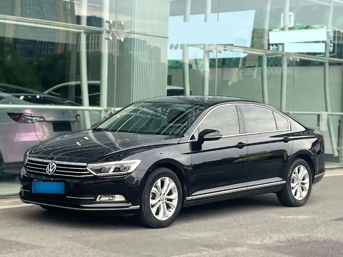 2019 Volkswagen Magotan 2.0T 186HP L4 7DCT
