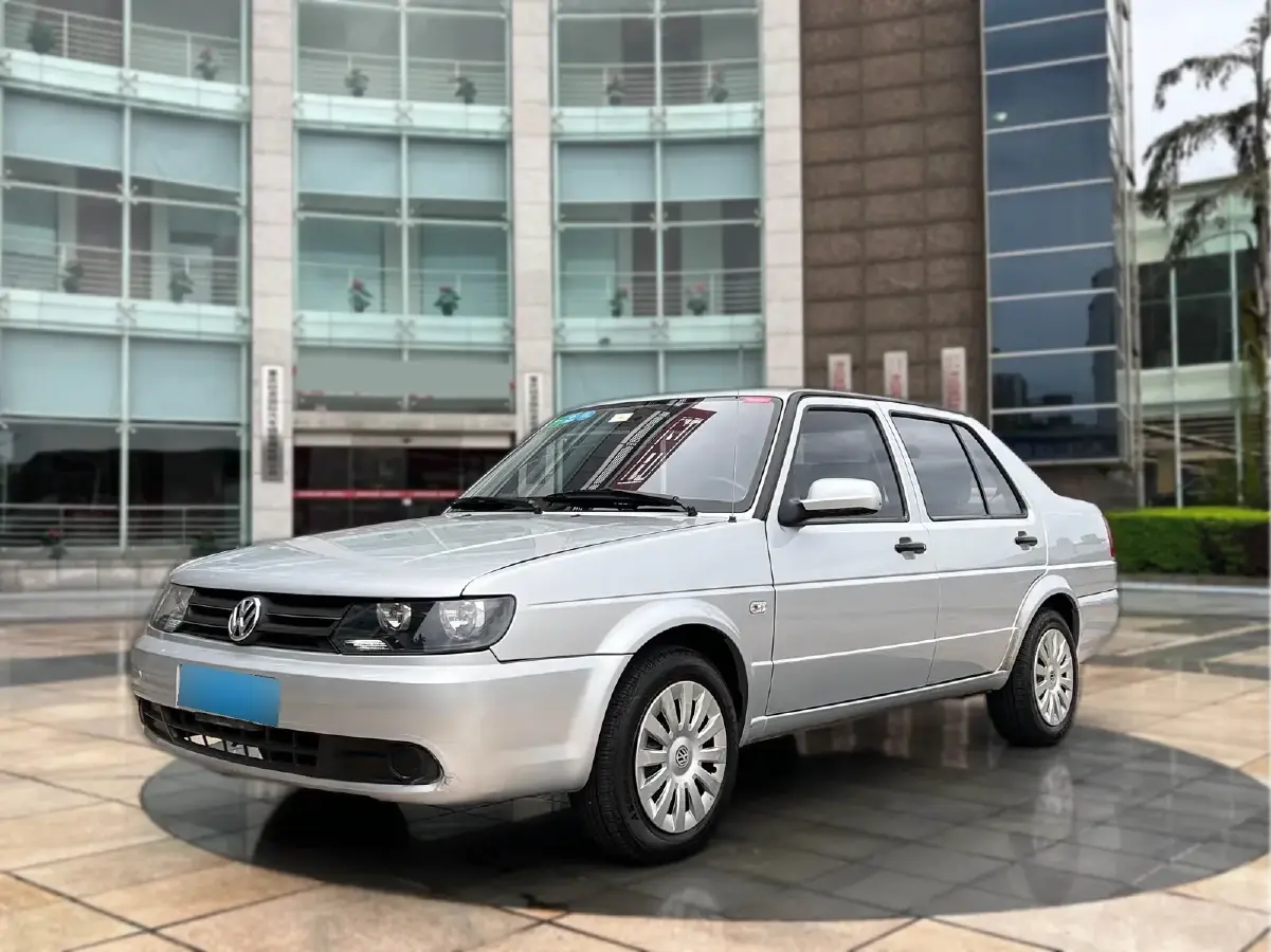 2012 Volkswagen Jetta 1.6L 95HP L4 5MT