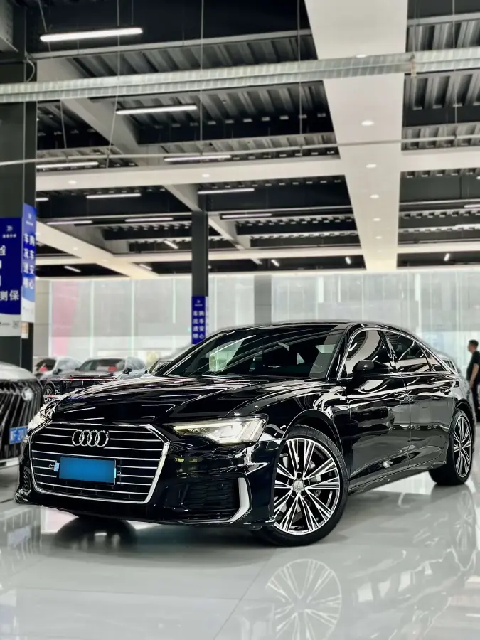 2020 Audi A6L 2.0T 190HP L4 7DCT